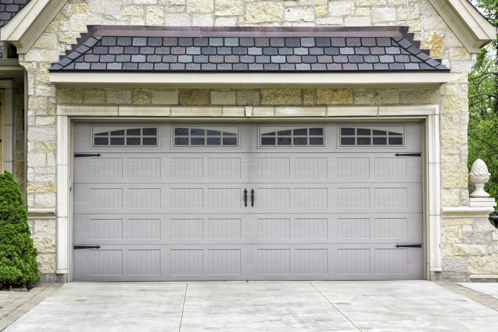 Picking the perfect garage door styles and colors