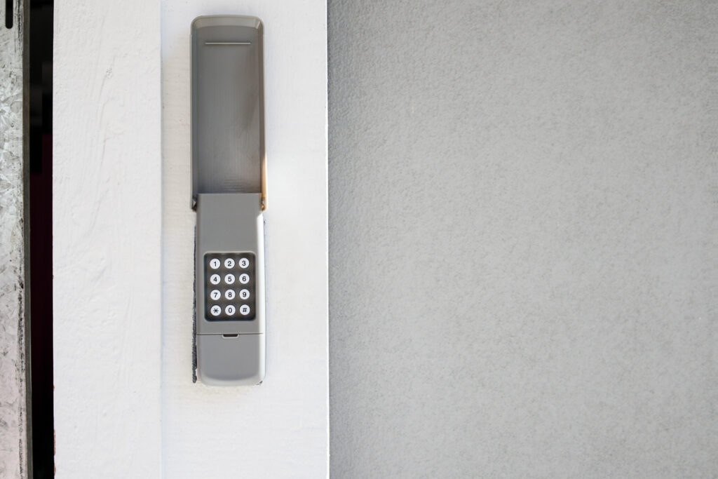 Garage Door Keypad Not Working? Expert Solutions to Fix the Issue | YGDG
