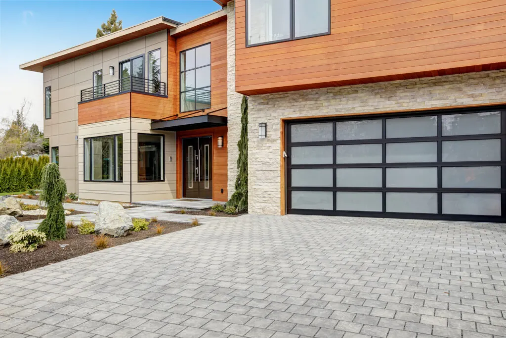 The Top Design Trends in Luxury Modern Garage Doors for 2026 Design Trends in Luxury Modern Garage Doors | YGDG